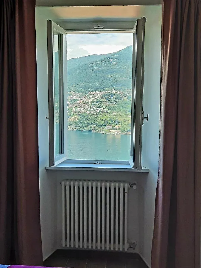 Le Luci Sul Lago Di Como Blevio 0*,  Italy