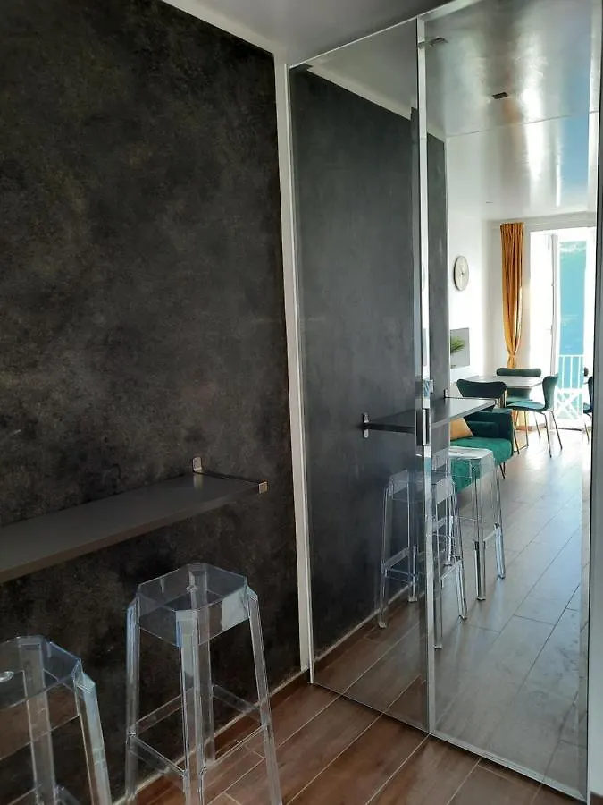 Le Luci Sul Lago Di Como Blevio Apartment